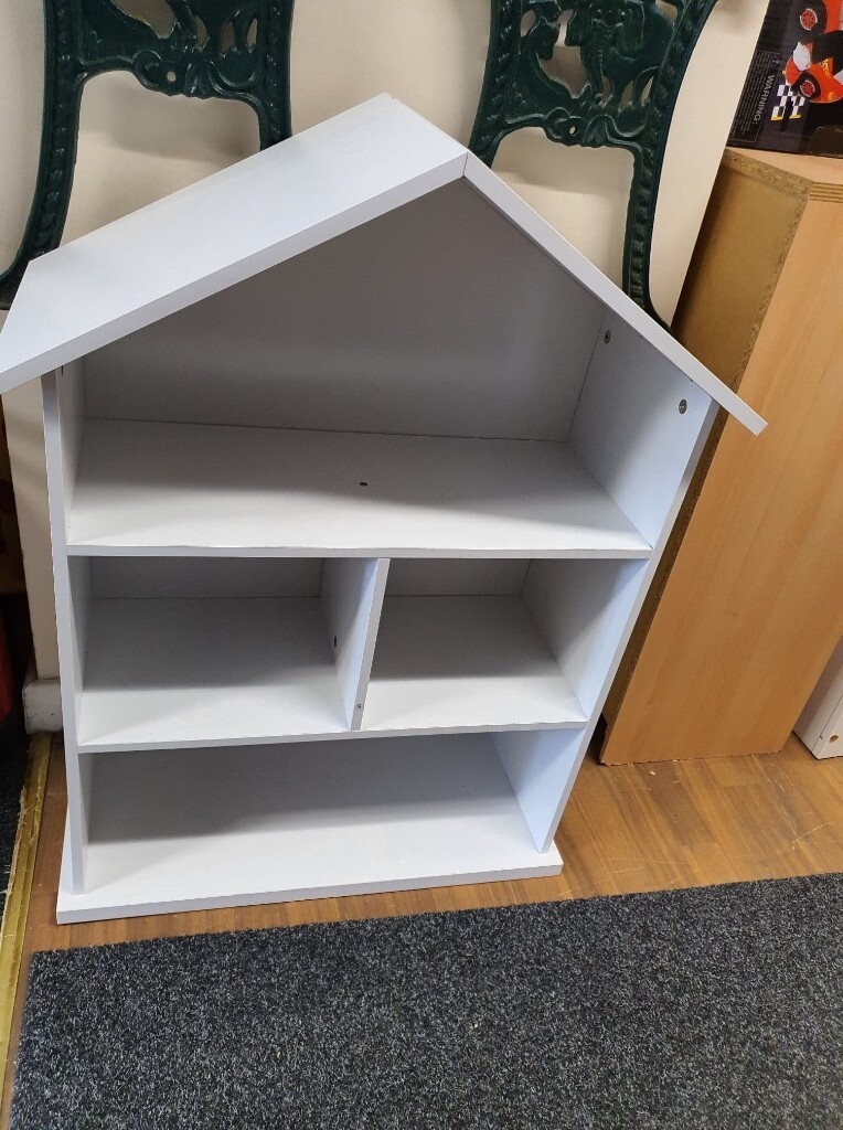 mia dolls house bookcase